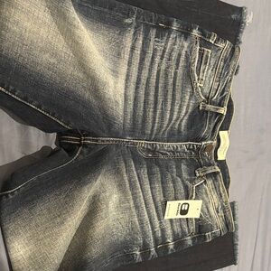 Buckle Women's Dark Blue Cropped Jeans